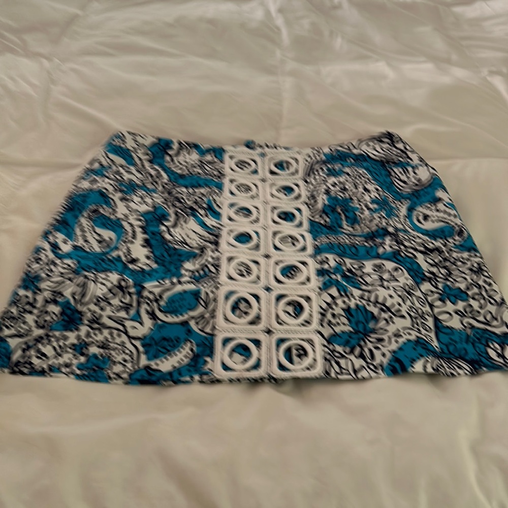Lily Pulitzer blue skort